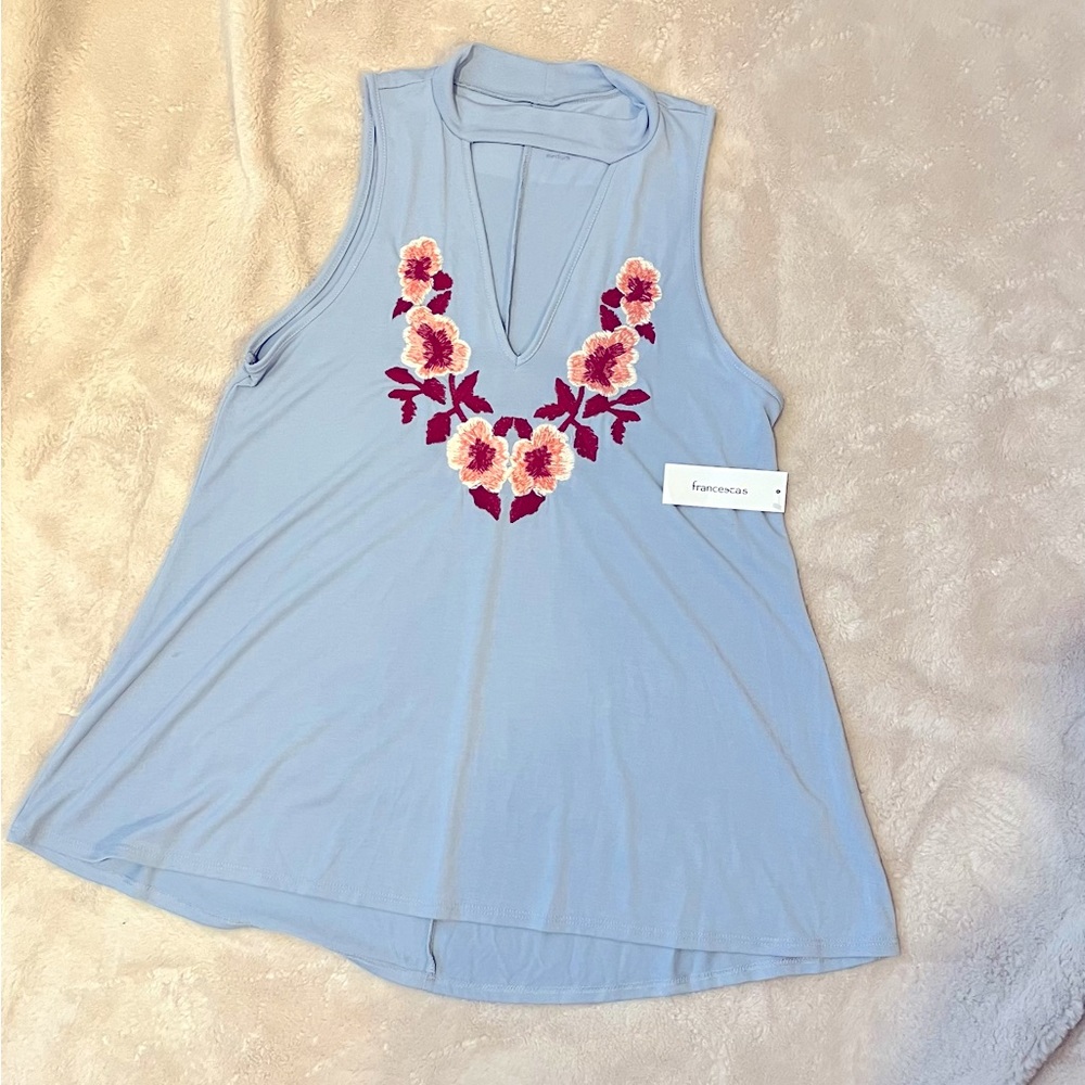 Francesca's Alya Floral Embroidered Top Size Medium NWT